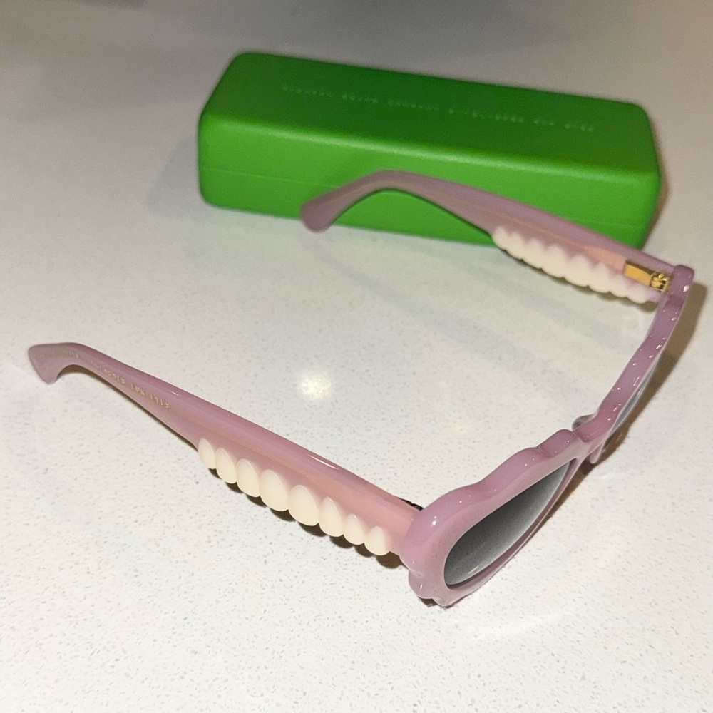 Fashion Brand Company Pink Teeth Sunglasses - Picture 5 of 10